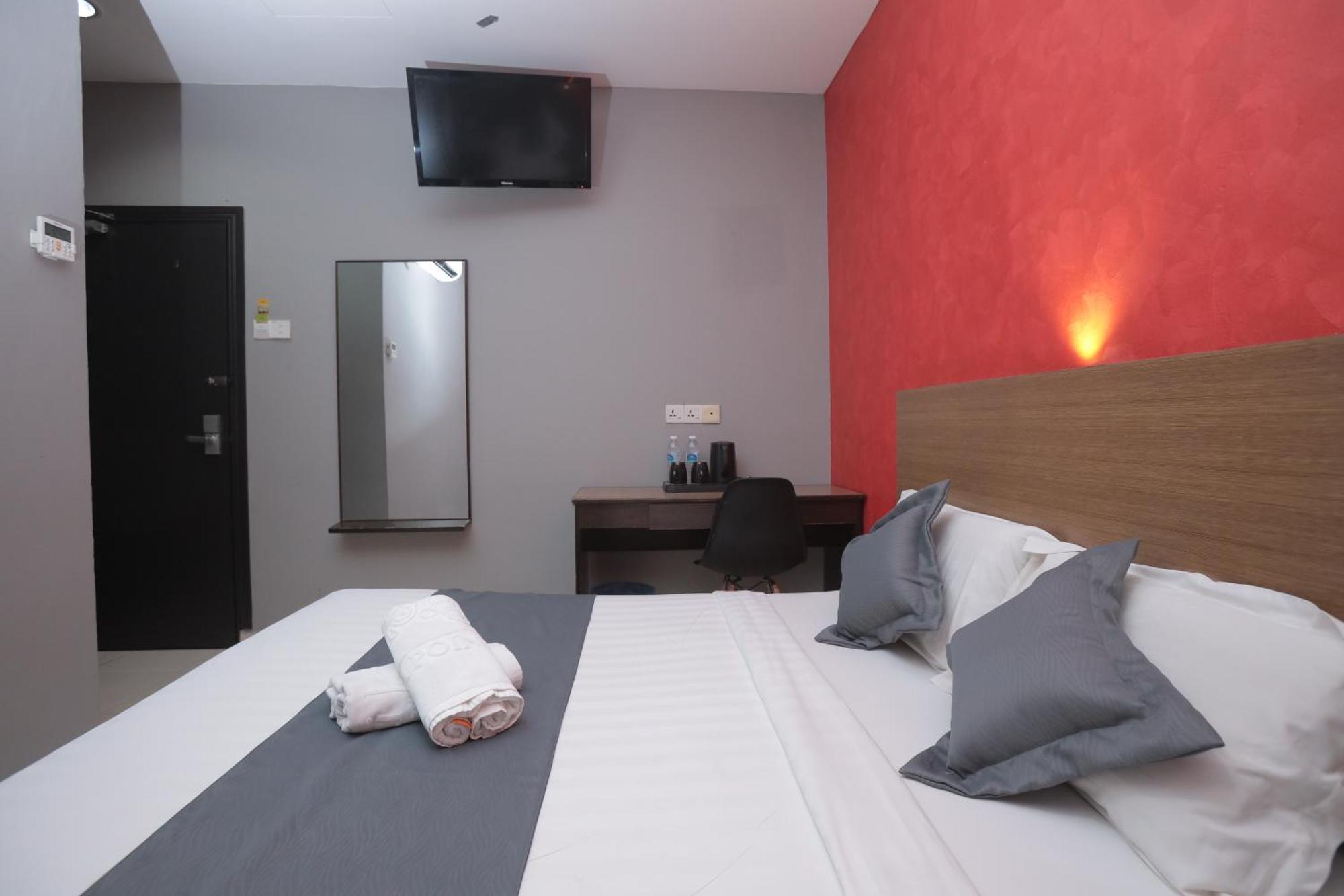 Dj Citi Point Hotel Куала Теренгану Екстериор снимка